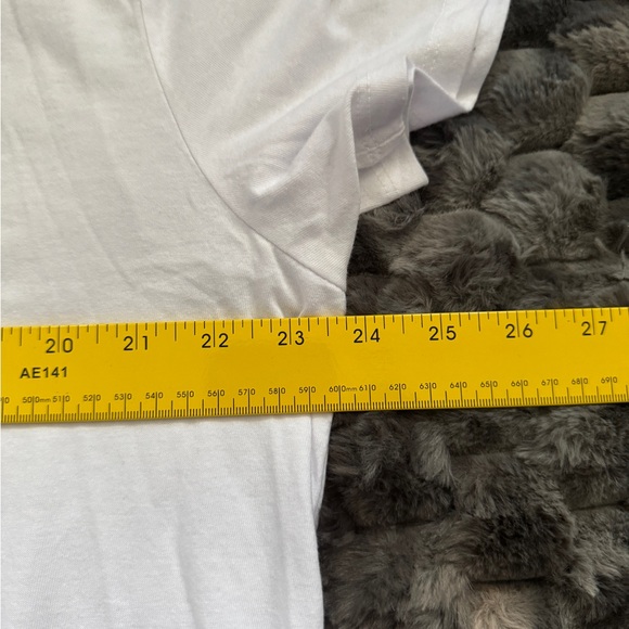 Guess Los Angeles Men's Rainbow logo shirt (XXL) - Picture 6 of 8